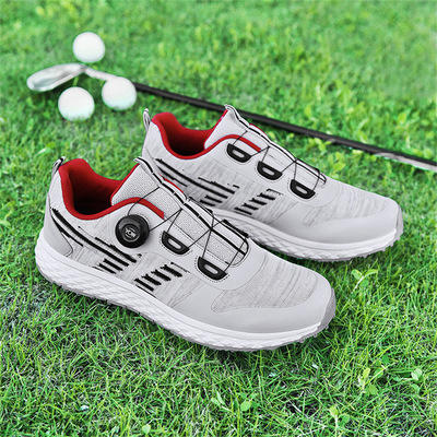 Golfshoes旋钮系带高尔夫球鞋男
