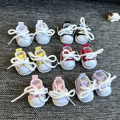 labubu公仔挂件盲盒拉布布帆布鞋