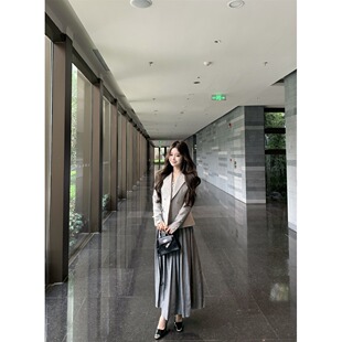 日本offcat时尚制服套装女秋冬高级感正肩夹棉西装外套a字百褶半