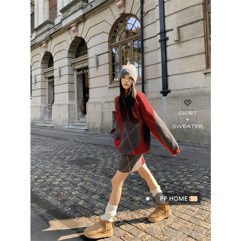 日本offcat撞色菱形格圣诞红色毛衣套装女秋冬慵懒风针织短裙两件