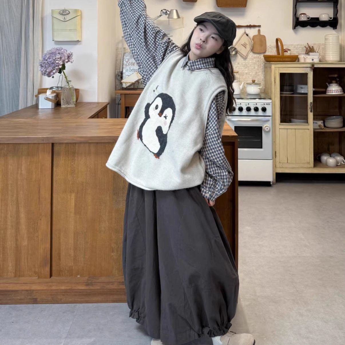 日本OFFCAT可爱企鹅针织马甲背心叠穿格子衬衫女秋时尚套装阔腿裤