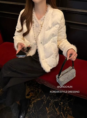 日本OFFCAT水貂毛拼接新中式羽绒服外套女2025冬季新款时尚90白鸭