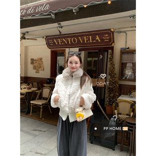 日本offcat高级感白色毛领加绒羊羔毛外套女秋冬短款修身保暖长袖