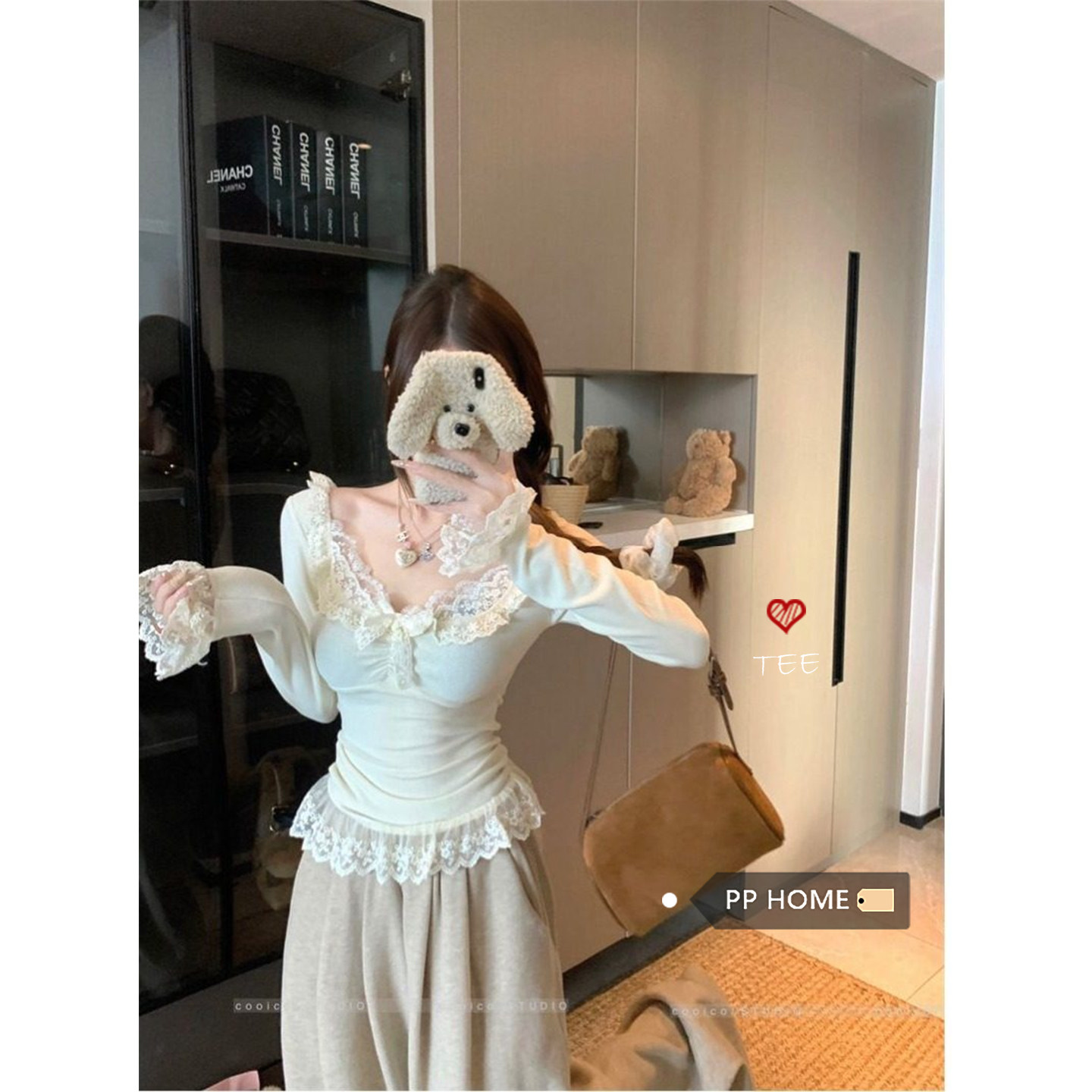 日本offcat甜美风杏色蕾丝花边拼接上衣女秋冬收腰显瘦V领长袖打