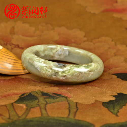 和田玉青白籽料手镯飘翠紫罗兰粉