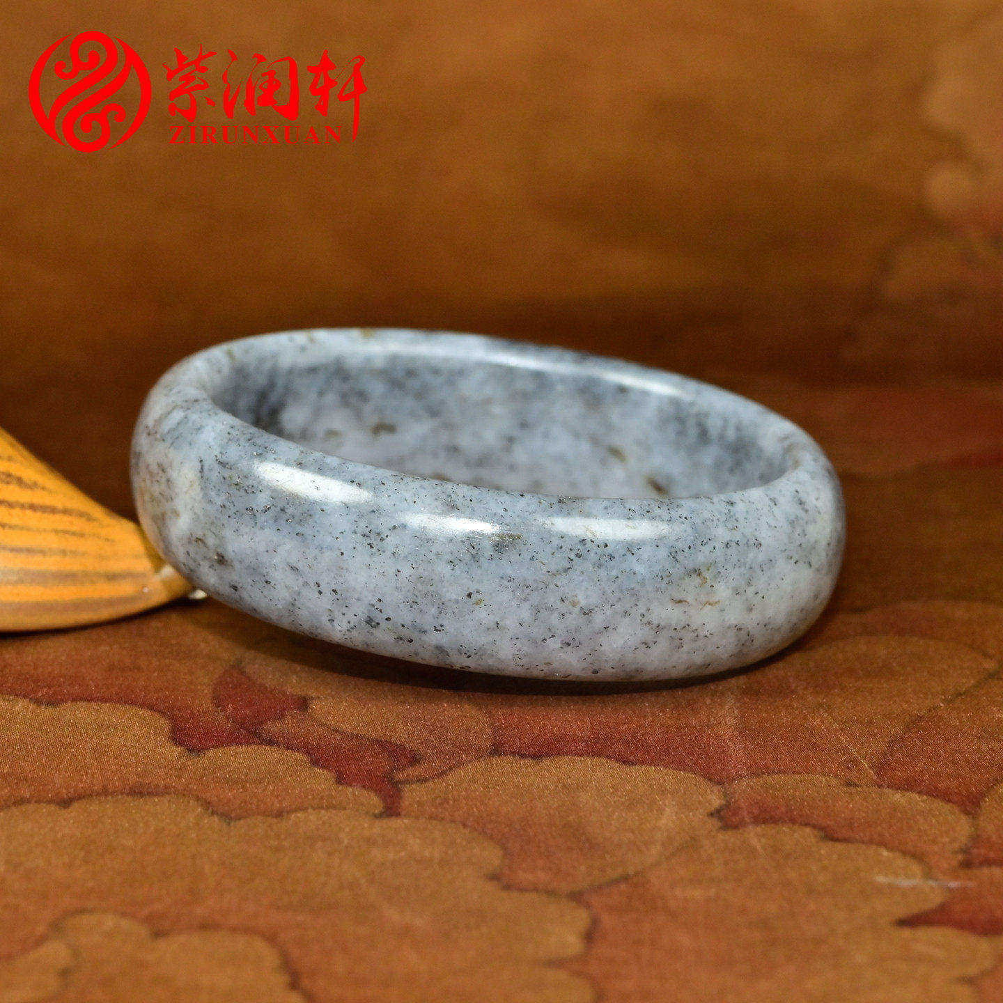 紫润轩新疆和田玉青花籽料手镯宽版贵妃玉镯哑光54MM素面收藏级