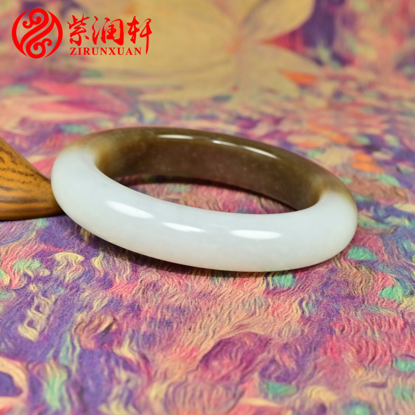 和田玉糖白玉手镯且末料羊脂玉镯