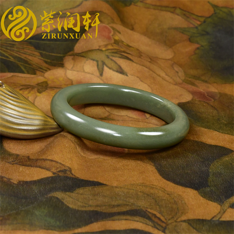 已结缘新疆和田玉籽料手镯糖青玉58MM哑光细青哑光高油天然收藏级