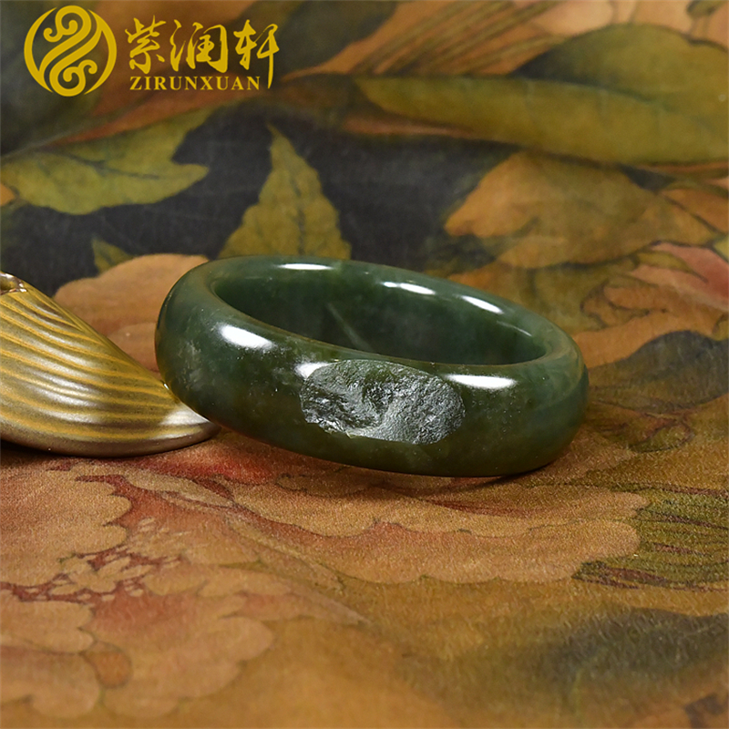 和田玉青玉籽料手镯真皮油青