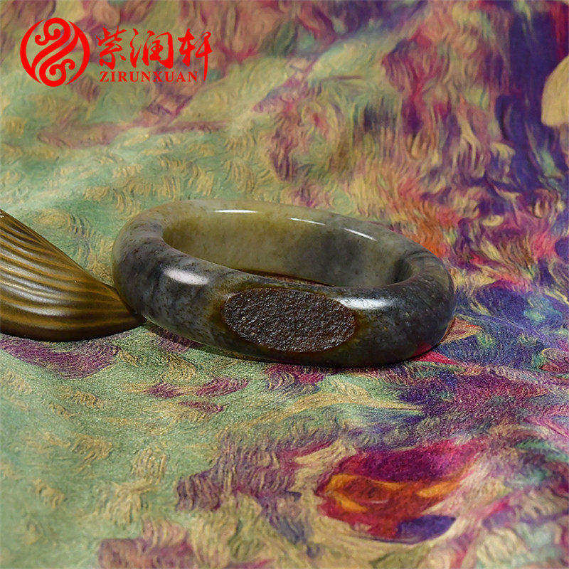 已结缘新疆和田玉糖青花手镯四色聚红沁皮籽料手镯54MM飘墨传家级