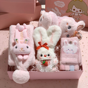 儿童6一12岁可爱毛绒兔子手套帽子围巾三件套儿童保暖礼盒装粉色