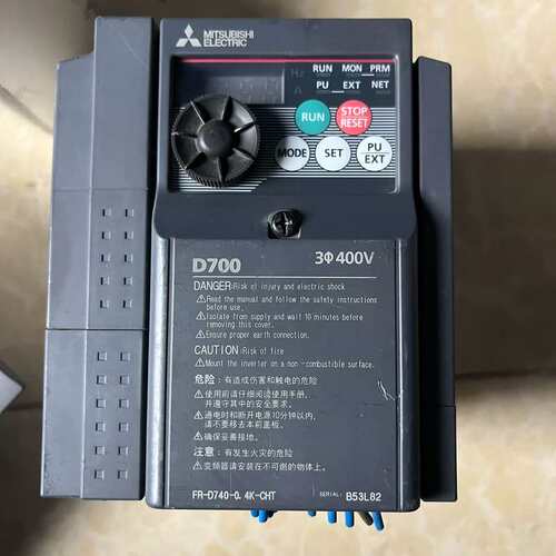 议价~三菱变频器D700系列FR-D740-0.4K-CHT，40~可维修