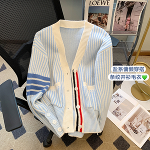 甜美学院风减龄针织开衫男女2023秋冬宽松百搭V领条纹外套P58图片