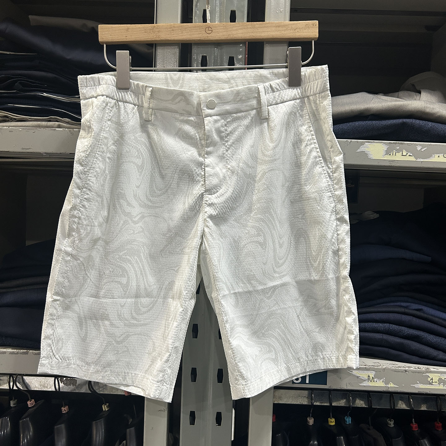 金利来男装夏款聚酯纤维面料修身版休闲短裤MPB23121403-00