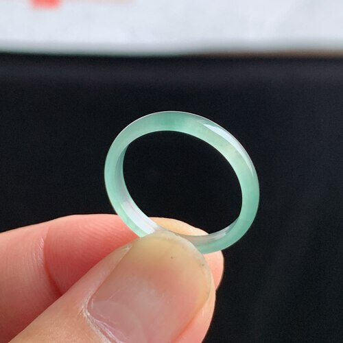 天然A货冰种翡翠白月光素圈戒指