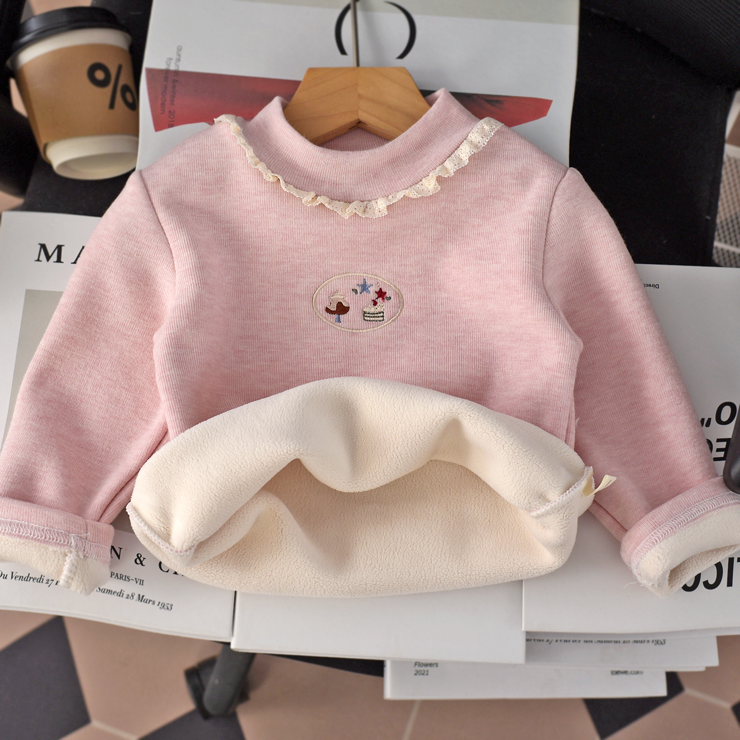 小女孩天猫百搭半高领打底衫