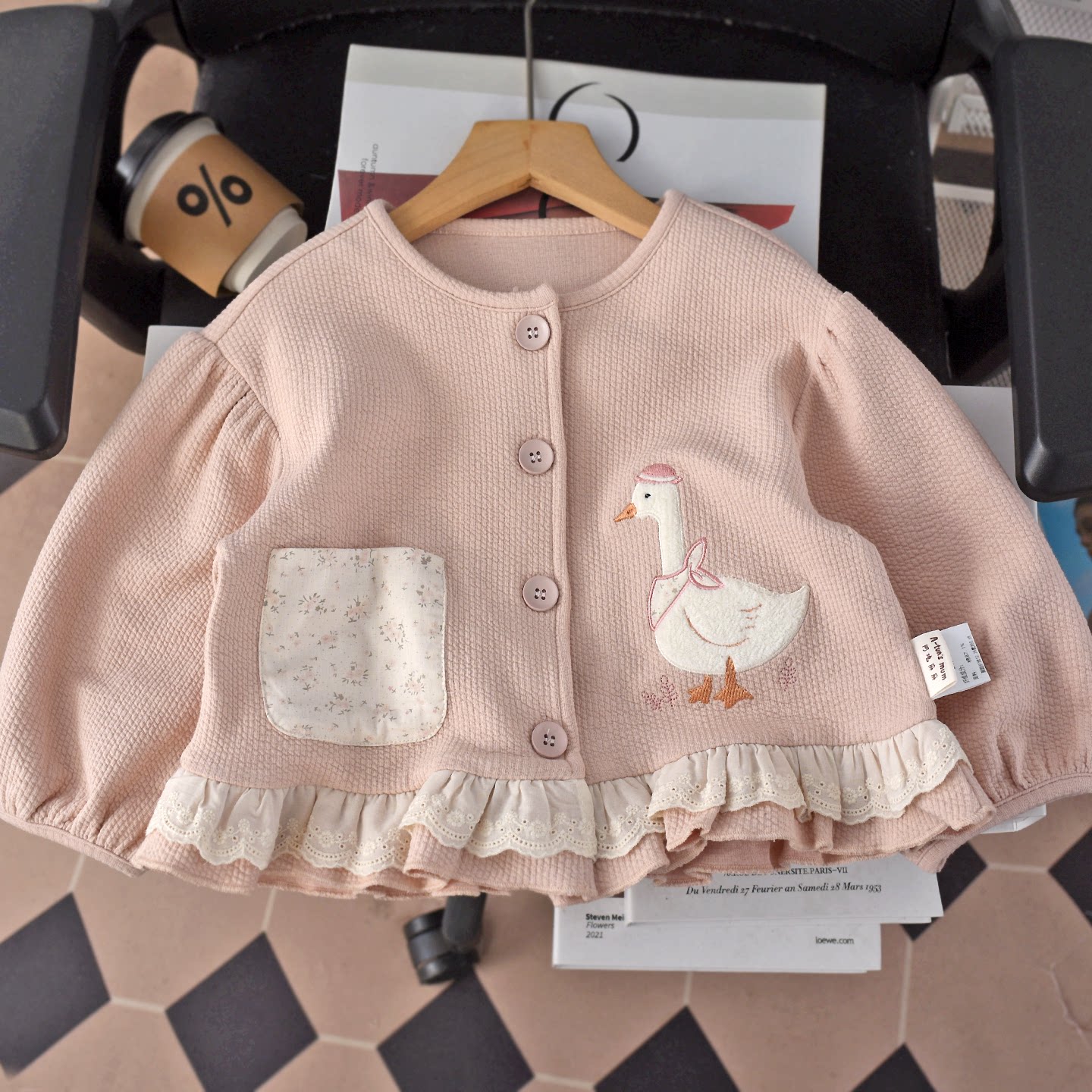 女童外套春秋款2026新款儿童宝宝衣服春装洋气公主上衣女婴儿童装