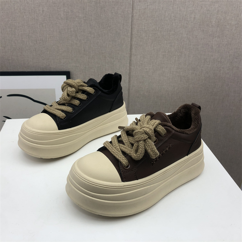 2025冬季新款断码处理女鞋舒适百搭系带加绒增高厚底休闲运动鞋女