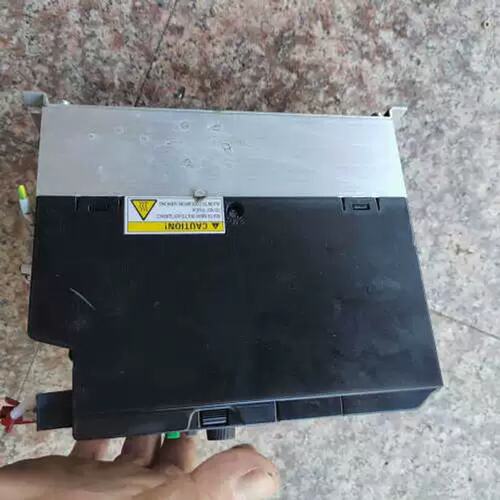 议价变频器VFC3610-1K50-3P4-MNA-7P-