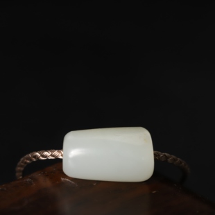 在售3.3克新疆和田玉独籽玉管勒子白玉籽料挂件玉坠苏工无瑕疵