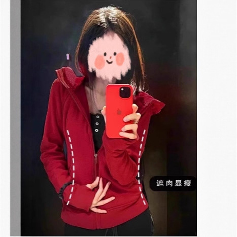 红色修身外套女款正肩卫衣春秋季衣服连帽衫收腰紧身短款上衣