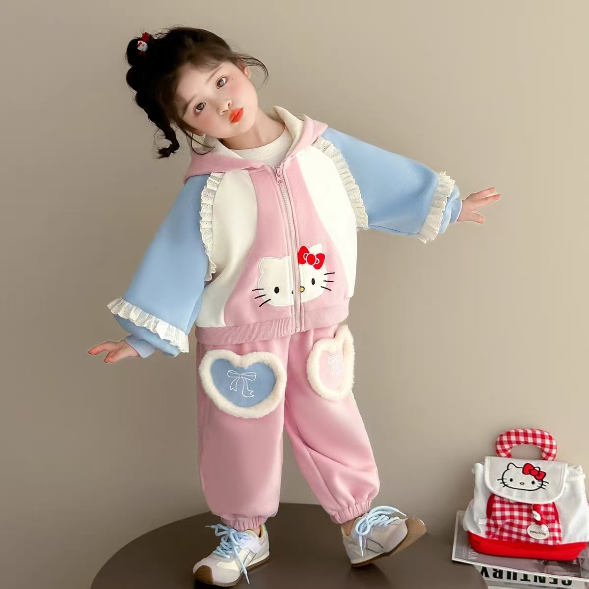 【加绒甜系】女童秋冬季加绒套装儿童卡通休闲网红连帽上衣裤子,童装/婴儿装/亲子装,套装,淘宝优惠券,粉丝福利购,淘宝优惠卷