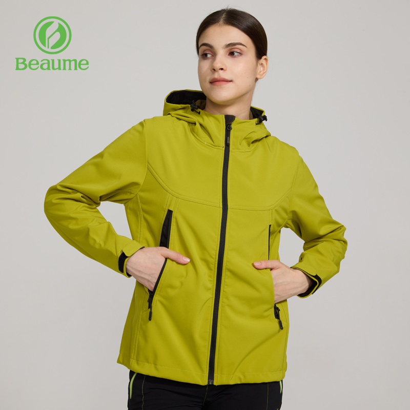 Beaume软壳外套女连帽登山服外套