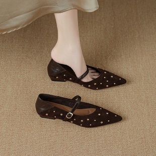 真皮绝美不累脚尖头低跟单鞋女款2025新款秋季法式女鞋柳钉平底鞋