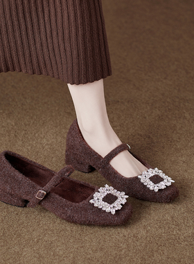 羊皮版法式水钻玛丽珍鞋女粗跟2026秋冬新款灰色毛毛鞋一字带单鞋