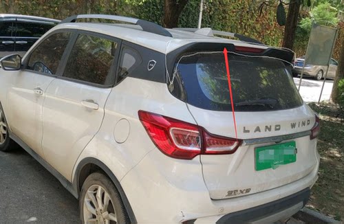 陆风X2江铃E400汽车配件后尾翼
