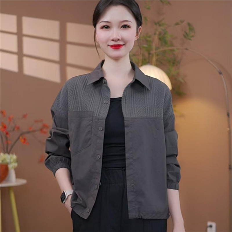 2025秋季新款条纹拼接休闲短外套中年女装长袖落肩袖翻领妈妈装