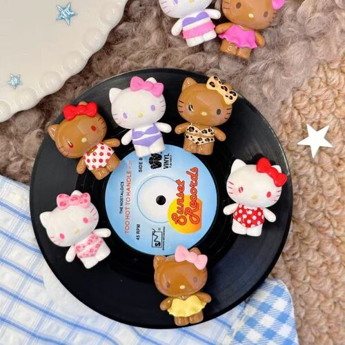 正版TOPTOY HelloKitty缤纷泳衣夏日系列MINI盲袋可爱萌粒礼物