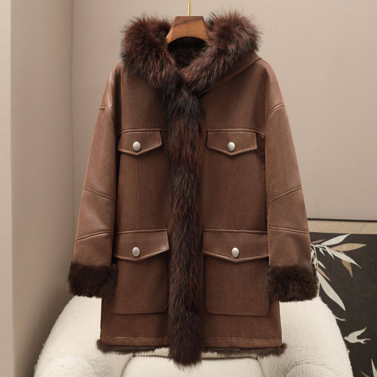 憨厚皇后2025新款连帽貉子毛领大衣内里兔皮毛一体两面穿皮草外套,女装/女士精品,皮草,淘宝优惠券,粉丝福利购,淘宝优惠卷