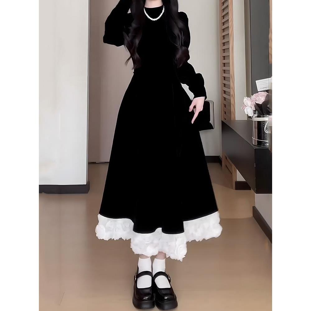大码法式赫本风内搭丝绒连衣裙女秋冬胖mm收腰遮胯显瘦礼服小黑裙