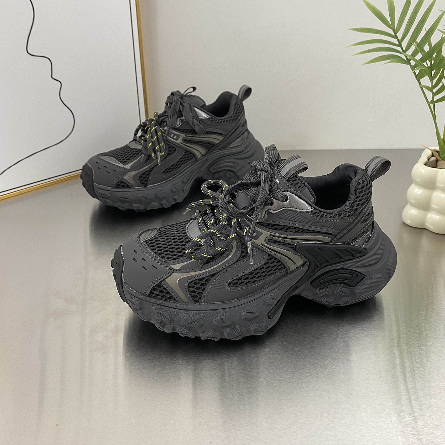 欧洲站厚底网面透气老爹鞋女2025秋冬款轻便轮胎底防滑运动休闲鞋,女鞋,时尚休闲鞋,淘宝优惠券,粉丝福利购,淘宝优惠卷