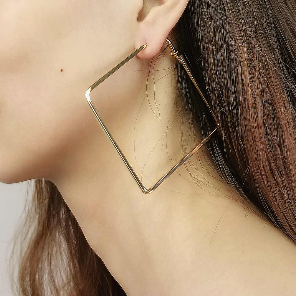 新款韩版潮流时尚金属女聚会耳环
