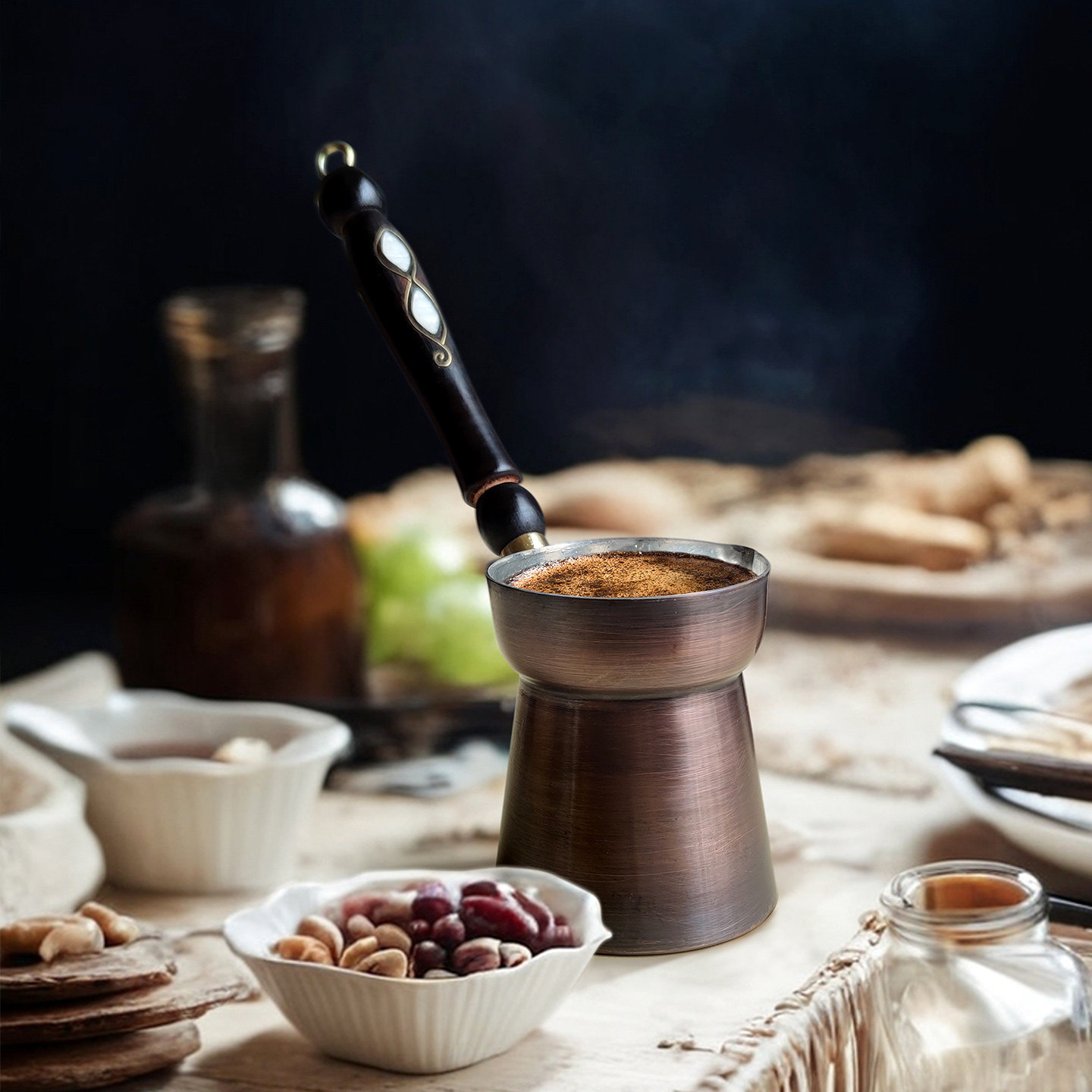 土耳其进口紫铜纯手工咖啡壶奢华工艺实木母贝手柄自然铜氧化黑色