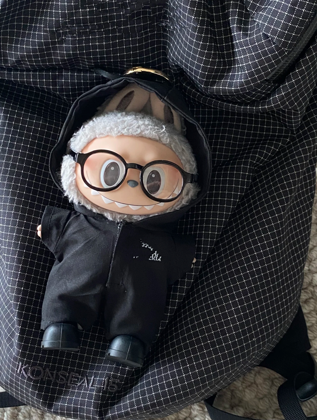 连体衣娃衣搪胶17CM衣服公仔冲锋衣纯色百搭毛绒娃娃着替潮连帽