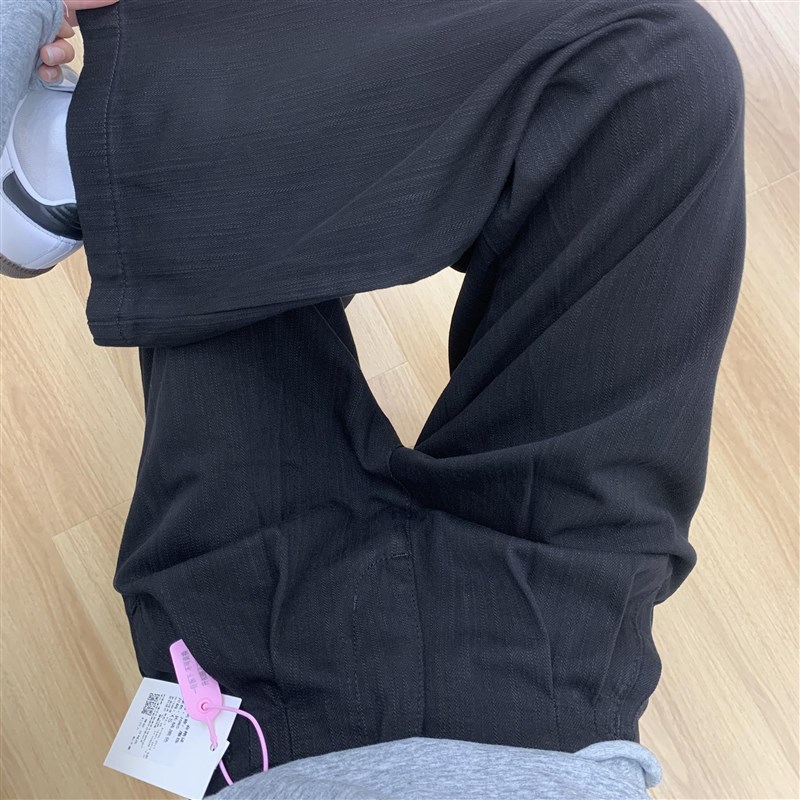 适用设计感纹理褶皱阔腿r牛仔裤女夏季新款黑色百搭高腰显瘦垂感