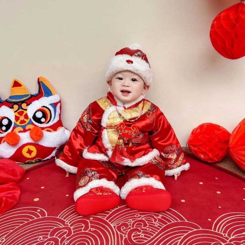 适用5过年拜e年服婴幼儿分体衣加厚洋气冬装加厚中国风唐装喜庆衣