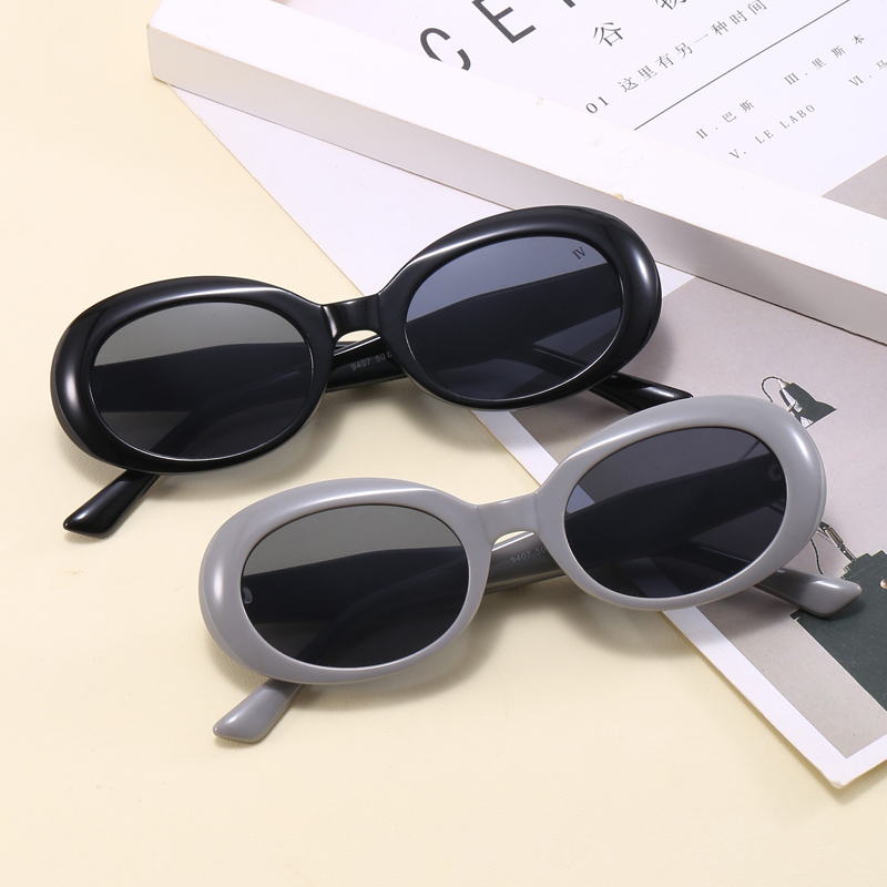 欧美复古猫眼高级感圆形黑色墨镜女2025新款防紫外线开车太阳镜