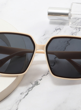 女潮明星款防紫外线大框眼镜