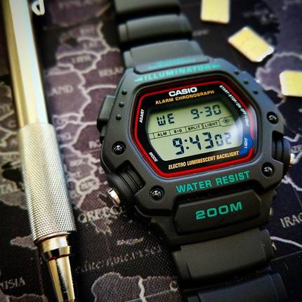 Casio 卡西欧 DW-290-1V/DW-9052 阿汤哥碟中谍同款潜水200米手表