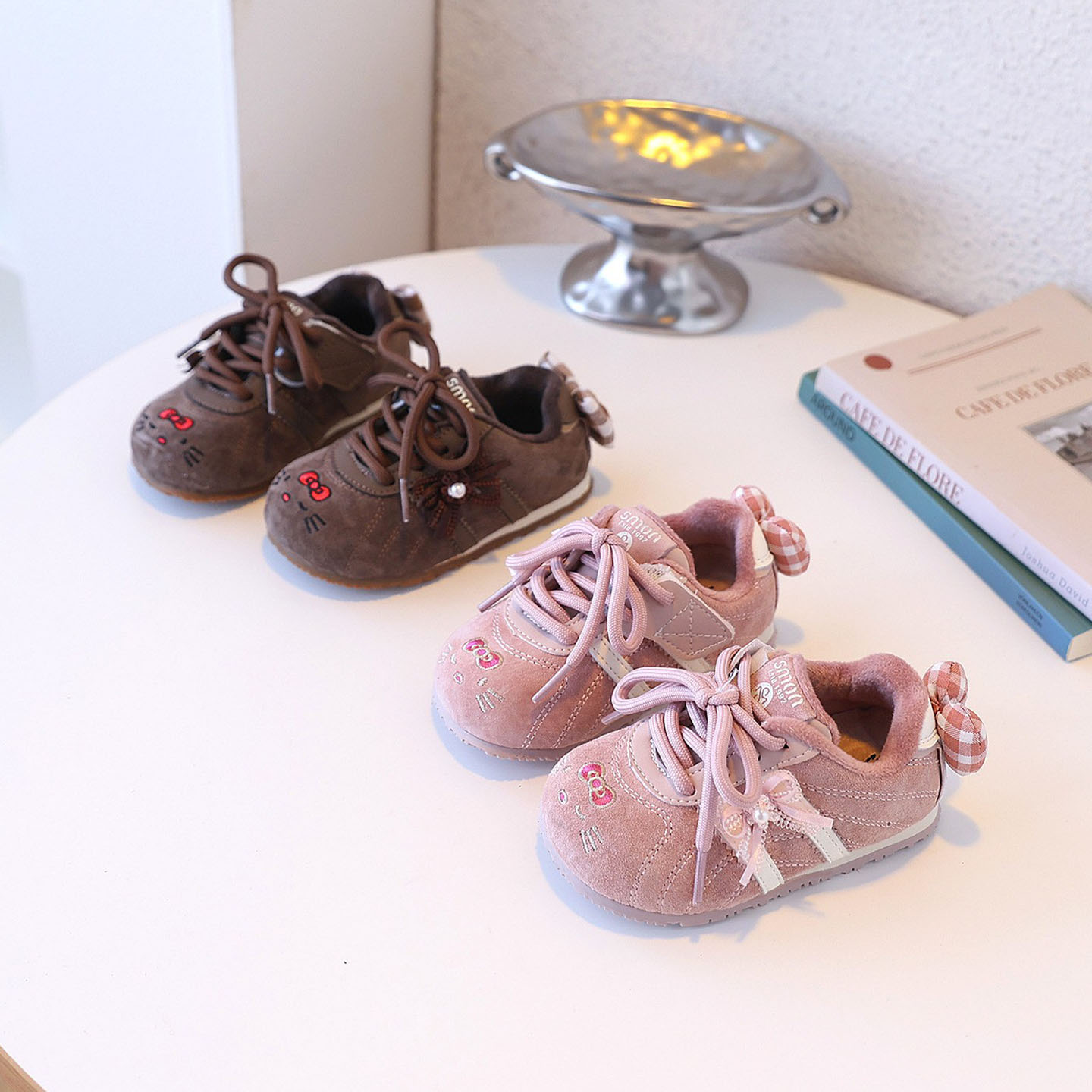 女小童卡通可爱加绒保暖运动鞋