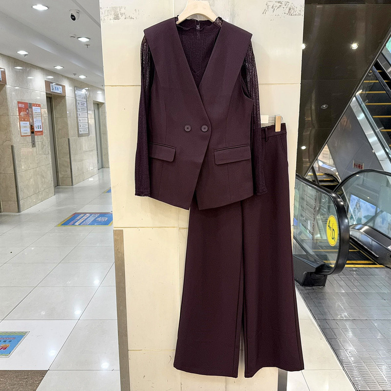 芸芳媛26T1036 透视网内搭V领百搭马甲外套+直筒裤通勤三件套春装