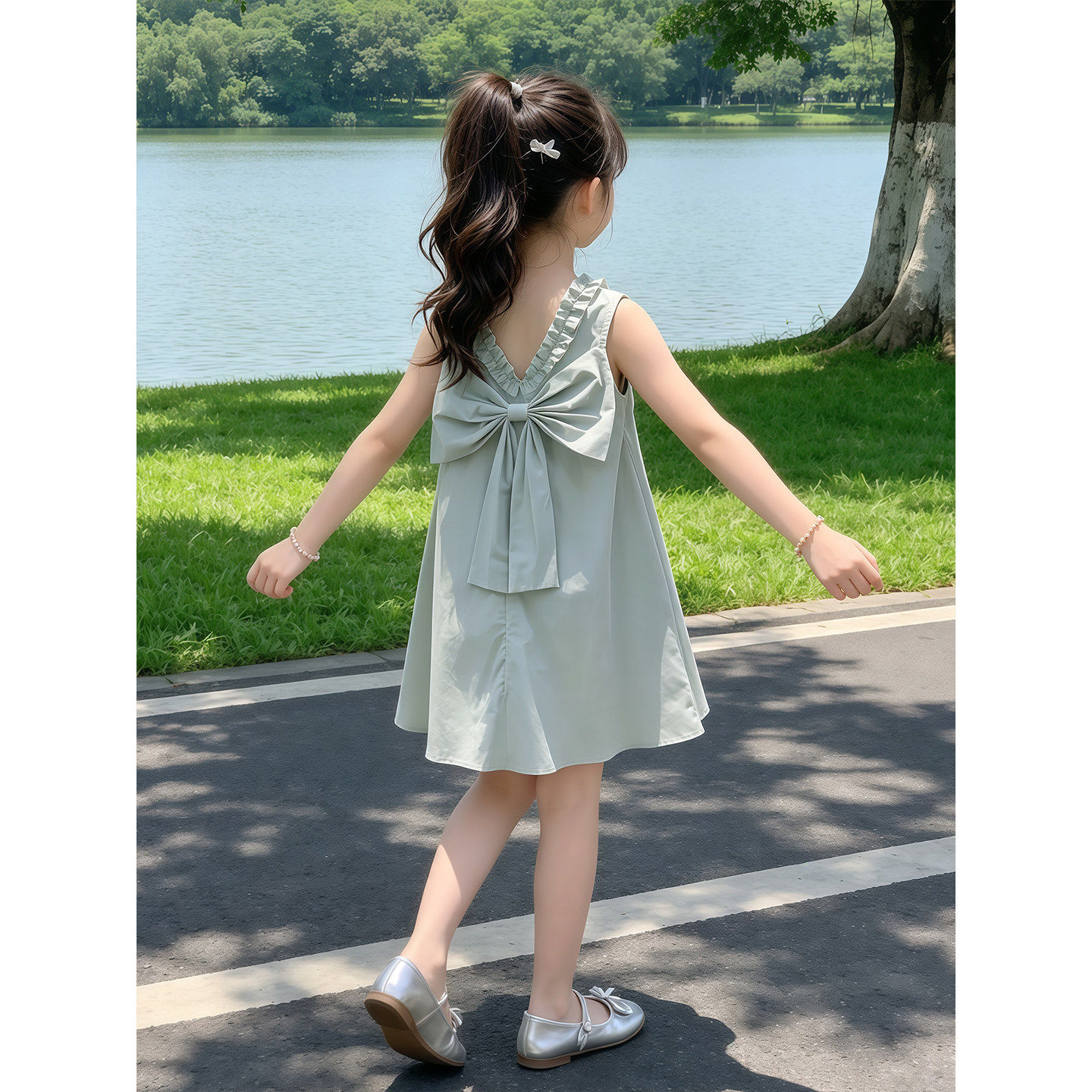 女童连衣裙夏装2026新款儿童韩版洋气蝴蝶结裙子女孩夏季背心裙潮