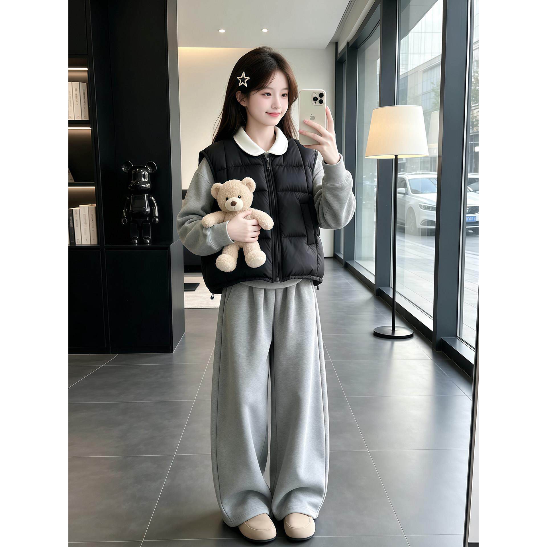 女童夹棉马甲套装秋冬2026新款儿童加绒冬装女孩娃娃领卫衣三件套