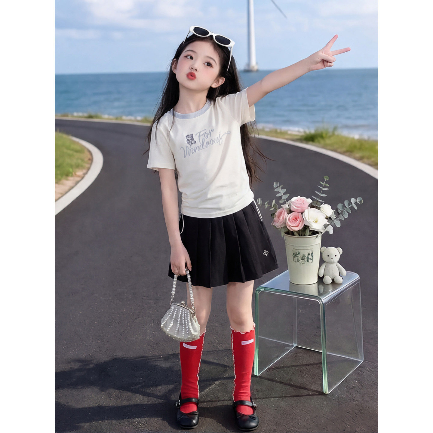 女童夏款小熊绣花抽绳短袖T恤衫
