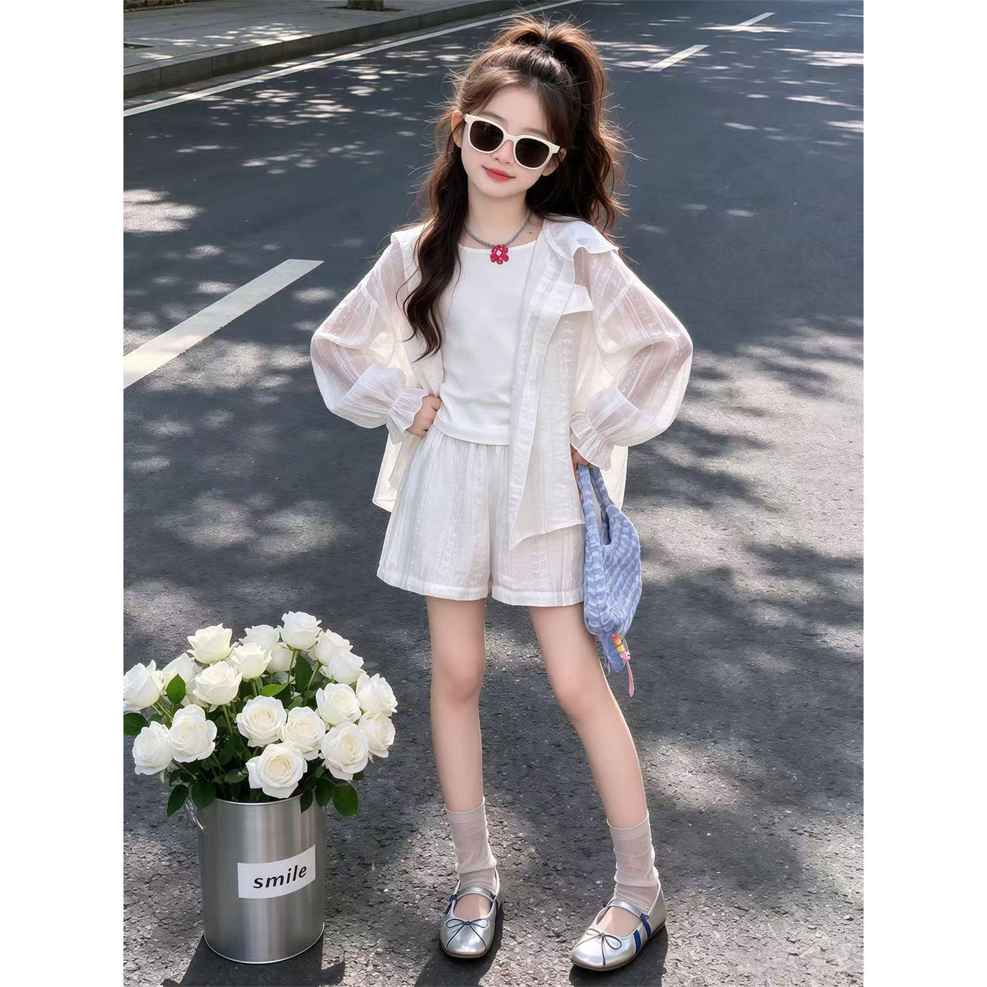 女童夏装防晒套装2026夏季新款儿童户外长袖外套背心短裤三件套白
