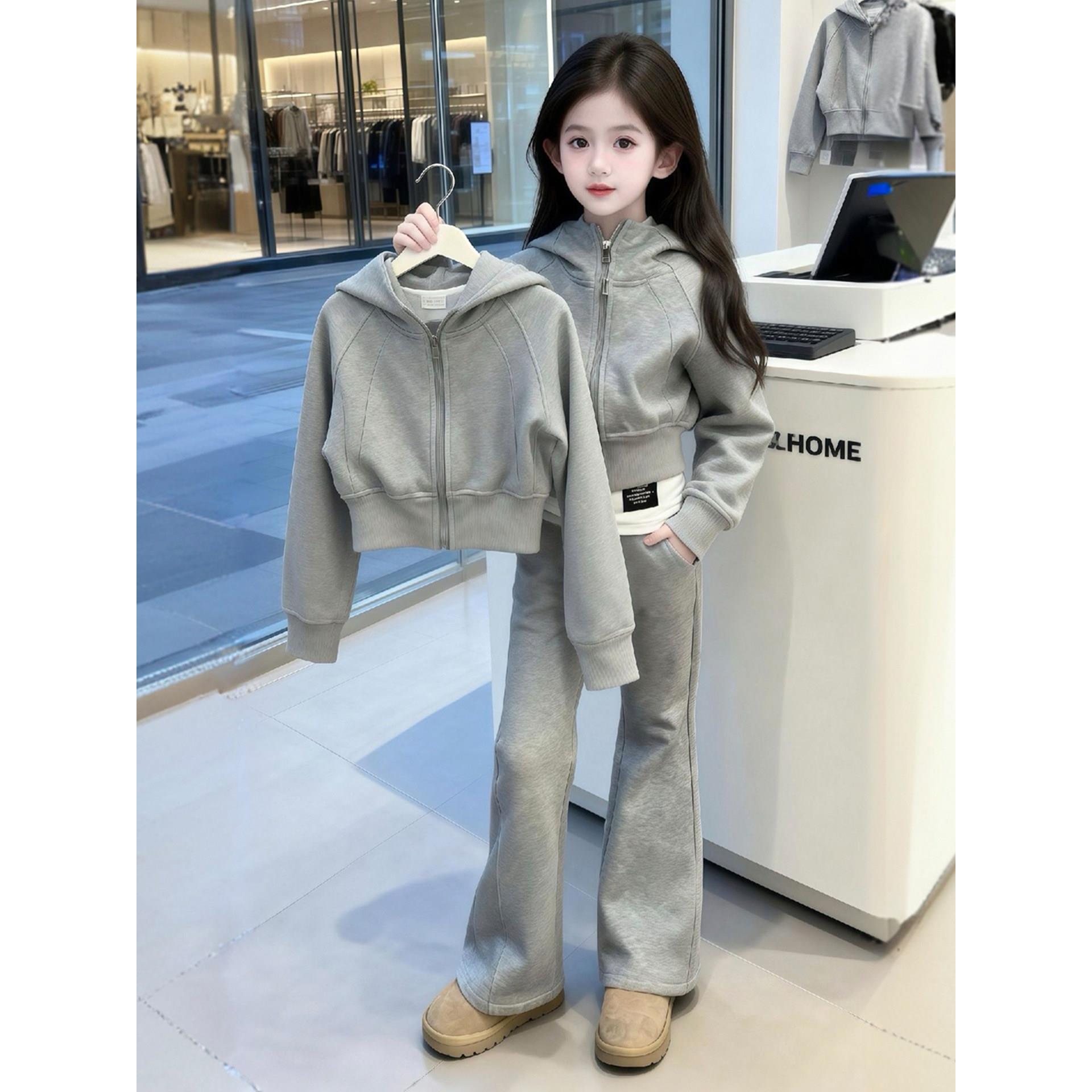 女童2026新款儿童休闲运动套装女大童春秋洋气连帽外套裤子三件套